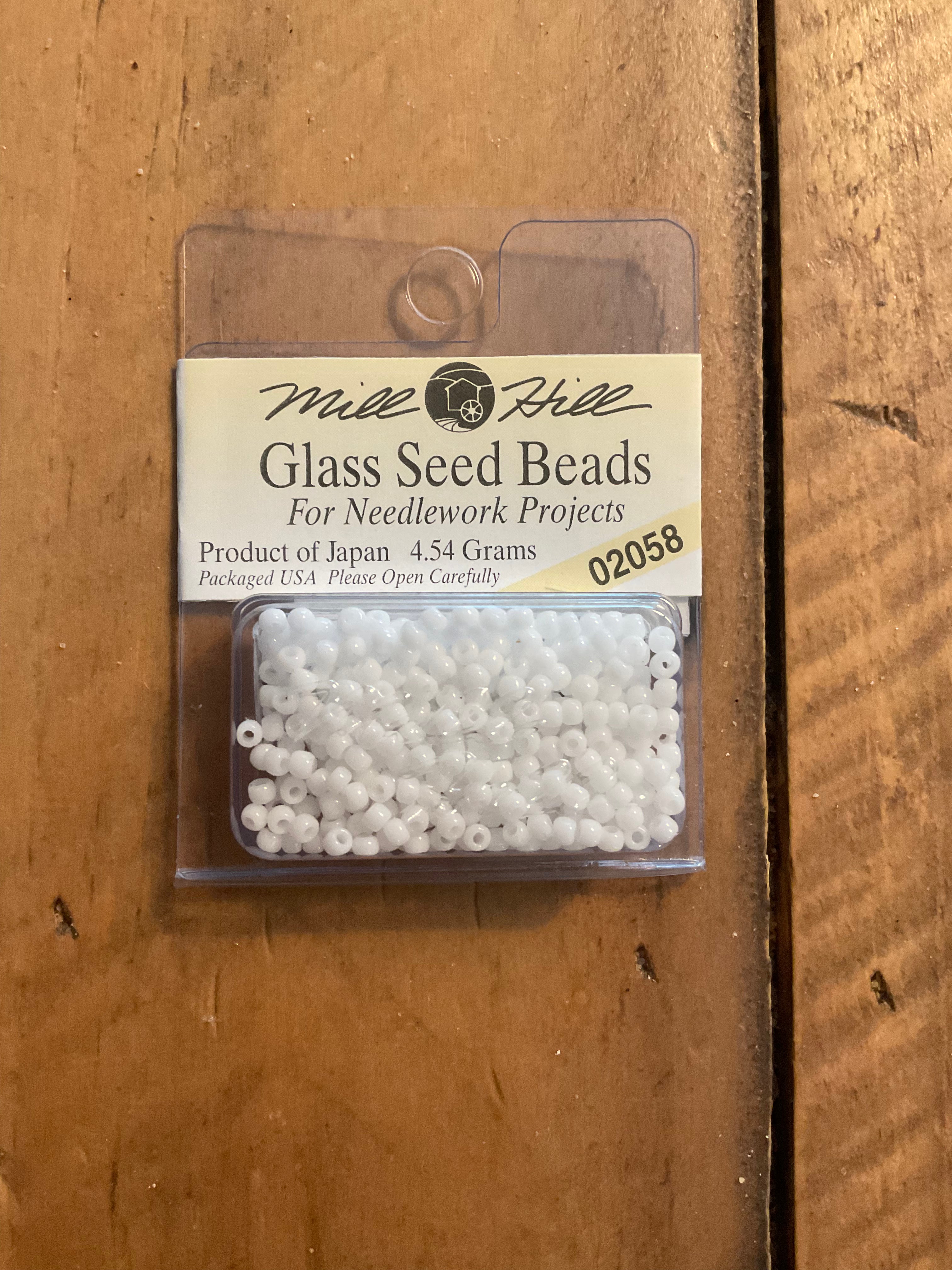 Mill hill beads 02058